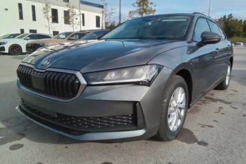 Skoda Superb Essence 2.0 TDI DSG