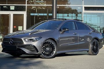 Mercedes CLA 200 AMG Line