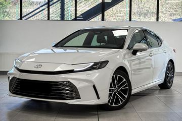 Toyota Camry Prestige 2.5 Hybrid Dynamic Force
