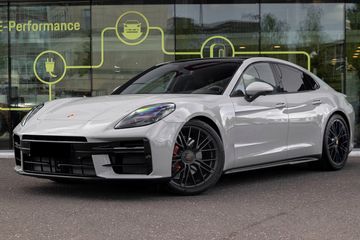 Porsche Panamera GTS