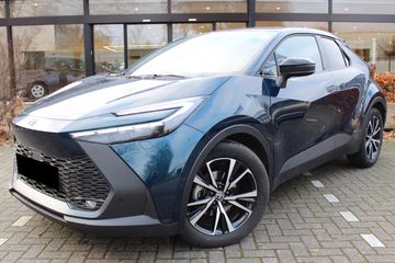 Toyota C-HR Style 2.0 Hybrid Dynamic Force Plug-in