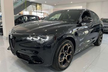 Alfa Romeo Stelvio 2.0 Turbo Intensa Q4