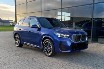 BMW iX1 xDrive30 M Sport