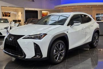 Lexus UX 300h F Sport Design 2.0 Hybrid Dynamic Force