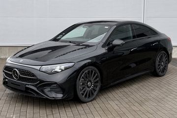 Mercedes CLA 220 4-Matic AMG Line