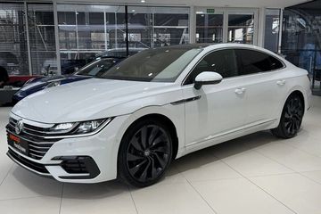 Volkswagen Arteon 2.0 TSI Elegance DSG
