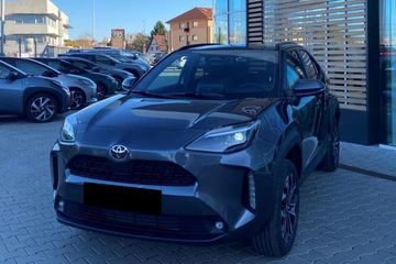 Toyota Yaris Cross Style 1.5 Hybrid AWD