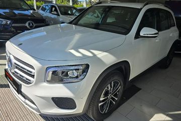 Mercedes GLB 200 4-Matic Style 8G-DCT