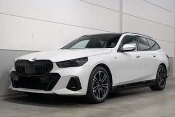 BMW Seria 5 Touring 520d M Sport