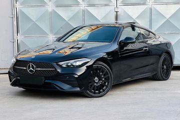 Mercedes CLE 300  4-Matic AMG Line