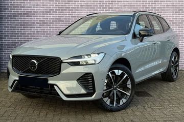 Volvo XC60 B5 AWD Ultra Dark