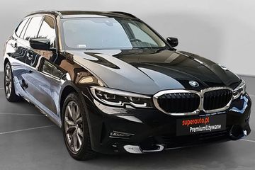 BMW Seria 3 Touring 320d xDrive Sport Line