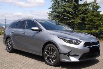 Kia Ceed 1.5 T-GDI Tribute DCT