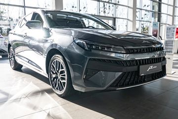 JAC 7 Plus 1.5T CVT