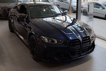 BMW Seria 4 M4 Competition M xDrive