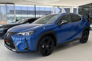Lexus UX 250h Midnight Edition