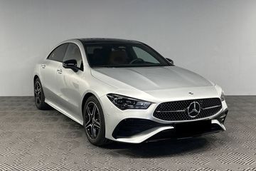 Mercedes CLA 220 4-Matic AMG Line