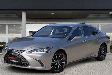 Lexus ES 300h Business Edition