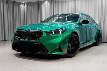BMW Seria 5 M5