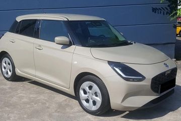 Suzuki Swift Premium Plus 1.2 Dualjet SHVS