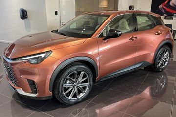 Lexus LBX Elegant 1.5 Hybrid