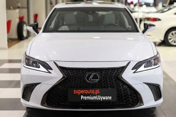 Lexus ES 300h F Sport Design