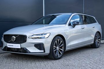 Volvo V60 T6 AWD Plug-In Hybrid Plus Dark