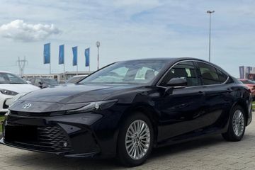 Toyota Camry Comfort 2.5 Hybrid Dynamic Force