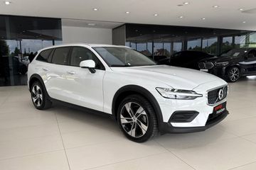 Volvo V60 CC Pro B4 D AWD aut