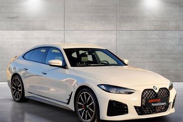 BMW Seria 4 430i xDrive M Sport sport-aut