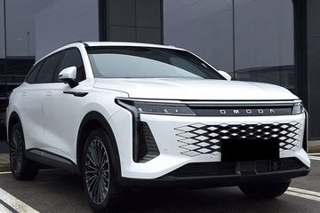 Omoda 9 1.5 Super Hybrid Exclusive AWD
