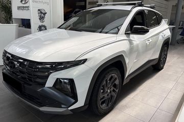 Hyundai Tucson 1.6 T-GDi Smart Black 2WD DCT
