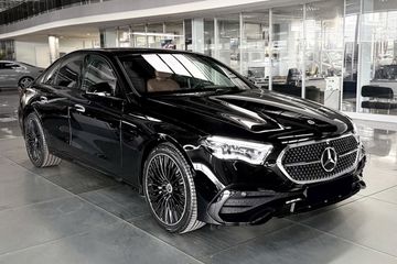 Mercedes Klasa E 220 d 4-Matic AMG