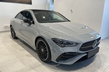 Mercedes CLA 220 4-Matic AMG Line
