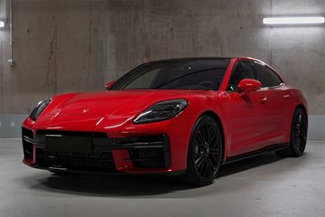 Porsche Panamera GTS