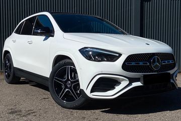 Mercedes GLA 200 AMG Line