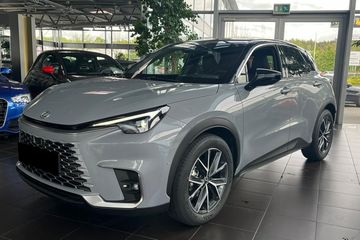 Lexus LBX Cool 1.5 Hybrid