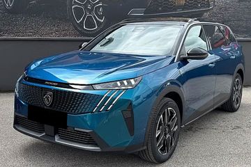 Peugeot 5008 GT 1.2 mHEV e-DCS6