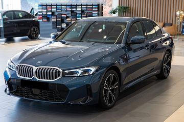BMW Seria 3 318i M Sport
