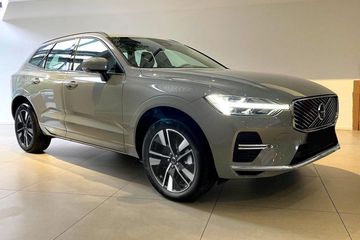 Volvo XC60 B5 AWD Plus Bright