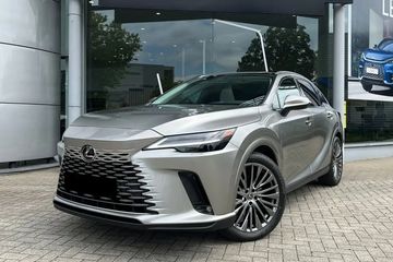 Lexus RX 350h Omotenashi