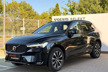 Volvo XC60 B4 D AWD Plus Dark\