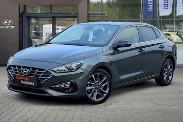 Hyundai i30 1.5 T-GDI 48V Fastback Smart DCT