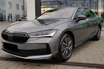 Skoda Superb Sportline 1.5 TSI mHEV DSG