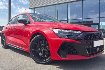Audi A3 RS3 TFSI quattro Sportback