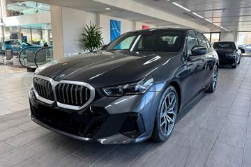 BMW Seria 5 520d xDrive M Sport