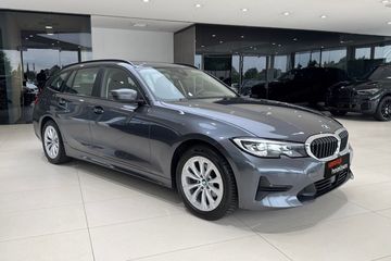 BMW Seria 3 Touring 318i
