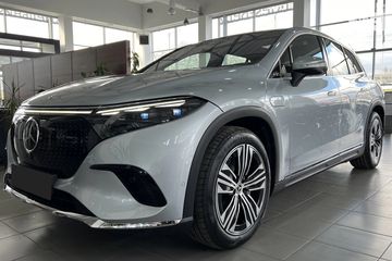 Mercedes EQS SUV 450 4-Matic Electric Art