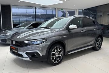 Fiat Tipo 1.6 MultiJet Cross