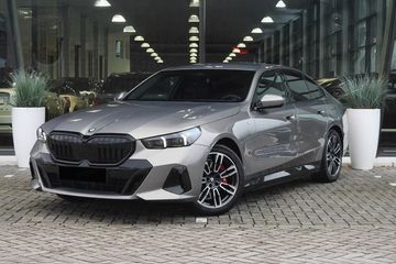 BMW Seria 5 520d xDrive M Sport